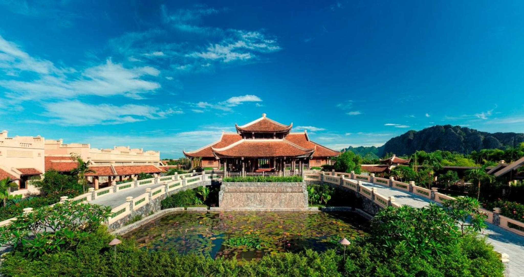 Trung tâm Emeralda Resort Ninh Binh