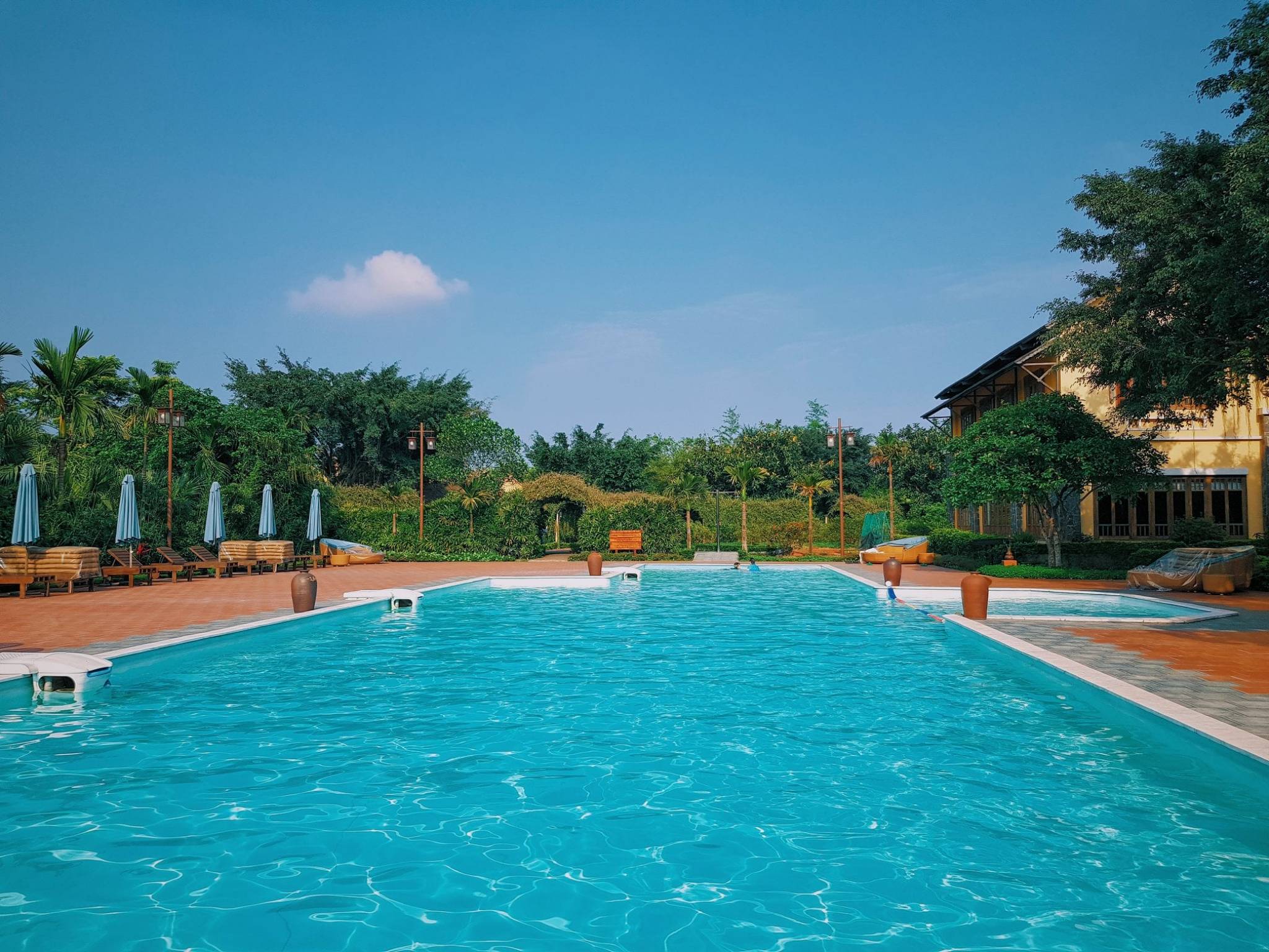 Thiết kế bể bơi tại Emeralda Resort Ninh Binh